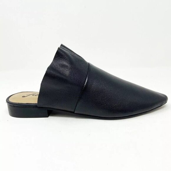 Free People Shoes - Free People shoes womens 8.5 black leather ruffle sienna minimalist office work